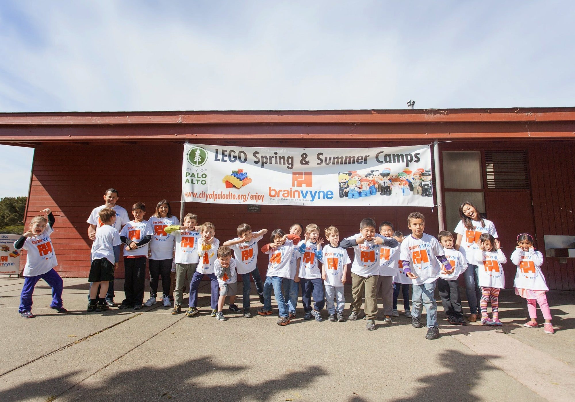 kids at brainvyne lego spring and summer camps
